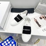 City Sport sneakers in leather with GIVENCHY strap white / black