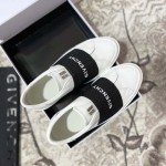 City Sport sneakers in leather with GIVENCHY strap black / white