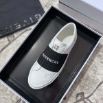 City Sport sneakers in leather with GIVENCHY strap black / white