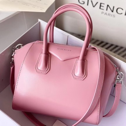 Givenchy Mini Antigona bag in Box leather Pink