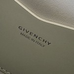 Givenchy Small Cut Out bag in Box leather with chain Green