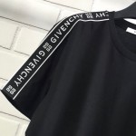 Givenchy Contrasted T shirt Black