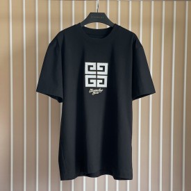 Givenchy 4G t-shirt in cotton Black