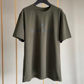 Givenchy Oversized t-shirt in printed jersey Military Green