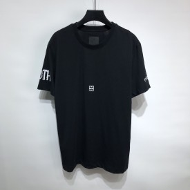 Replica Givenchy Slim fit t-shirt in jersey with Ceramic print