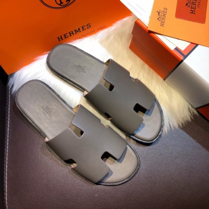 Hermes Men Izmir Sandals in Epsom Leather Grey