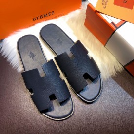 Hermes Men Izmir Sandals in Epsom Leather Navy