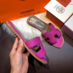 Hermes Women Oran Sandals in Epsom Leather Rose