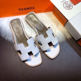 Hermes Women Oran Sandals in Epsom Leather White