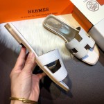 Hermes Women Oran Sandals in Epsom Leather White