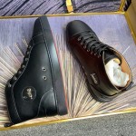 Christian Louboutin Louis Sneakers Calf Leather Black