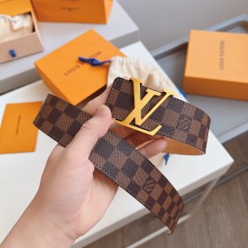 Replica Louis Vuitton Initiales Belt