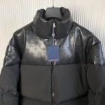 Louis Vuitton Oversized Puffer Jacket 1ABYP3