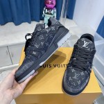 Louis Vuitton LV Trainer Sneaker 1AC4ZH