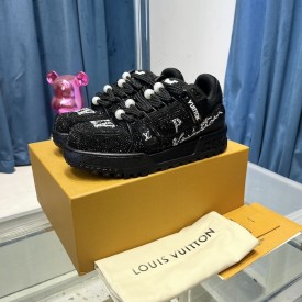 Louis Vuitton LV Trainer Maxi Sneaker 1ACEON