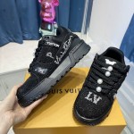 Louis Vuitton LV Trainer Maxi Sneaker 1ACEON