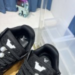 Louis Vuitton LV Trainer Maxi Sneaker 1ACEON