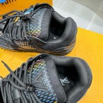 Louis Vuitton LV Trainer Maxi Sneaker 1ACR0U