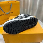 Louis Vuitton LV Trainer Maxi Sneaker 1ACXAM