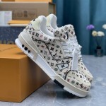 Louis Vuitton LV Trainer Sneaker 1ACXBG