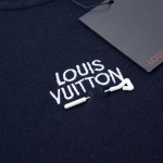 Louis Vuitton Signature Short-Sleeved T-Shirt 1AFBUU