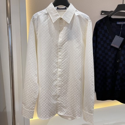 Louis Vuitton Monogram Long-Sleeved Silk Shirt 1AFJUE