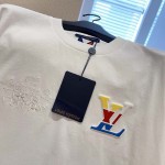 Louis Vuitton Graphic Cotton T-Shirt 1AFVUV