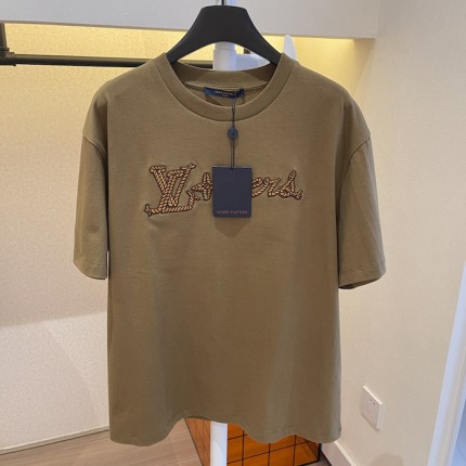 Louis Vuitton Embroidered Signature Cotton T-Shirt 1AFXP2