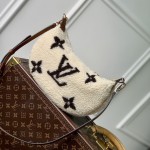 Louis Vuitton Shearling Over The Moon M23321