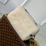 Louis Vuitton Shearling Speedy Bandoulière 25 M23468