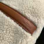 Louis Vuitton Shearling Speedy Bandoulière 25 M23468