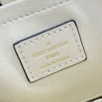 Louis Vuitton OnTheGo East West Cream M23698