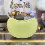 Louis Vuitton Monogram Vernis Croissant PM M24020