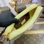 Louis Vuitton Monogram Vernis Croissant PM M24020