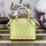 Louis Vuitton Monogram Vernis Alma BB M24063