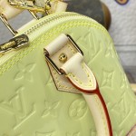 Louis Vuitton Monogram Vernis Alma BB M24063