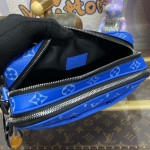 Louis Vuitton Taiga cowhide leather Alpha Messenger Blue M31016