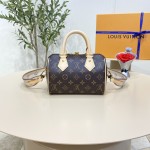 Louis Vuitton Monogram canvas Speedy Bandoulière 20 M46222