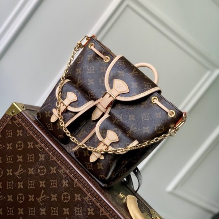 Louis Vuitton Monogram Canvas Excursion PM M46932