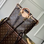 Louis Vuitton Monogram Canvas Excursion PM M46932