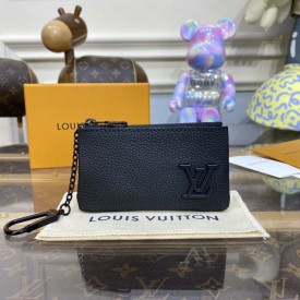 Louis Vuitton Black Aerogram cowhide leather Key Pouch M81031