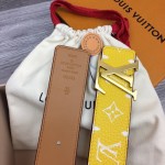 Louis Vuitton LV Initiales 40mm Reversible Belt M8458U