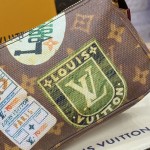 Louis Vuitton Monogram canvas Mini Pochette Accessoires M95804