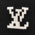 Louis Vuitton LV Fair Isle Macro Crewneck 1AATW3