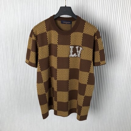 Louis Vuitton Short-Sleeved Cotton Damier Crewneck With Crystal Lv Patch 1AFIUR