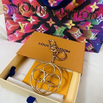 LV Flower Finesse Bag Charm and Key Holder M69002