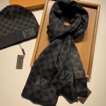 LV Petit Damier Scarf and Beanie wool set Black