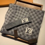 LV Petit Damier Scarf and Beanie wool set Grey