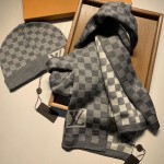 LV Petit Damier Scarf and Beanie wool set Grey