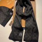 LV Petit Damier Scarf and Beanie NM wool set Black